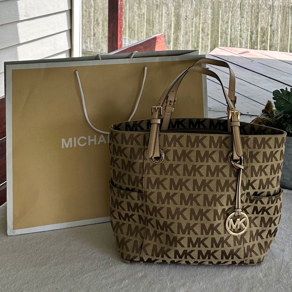 Original Michael Kors Tote - Picture 14 of 14